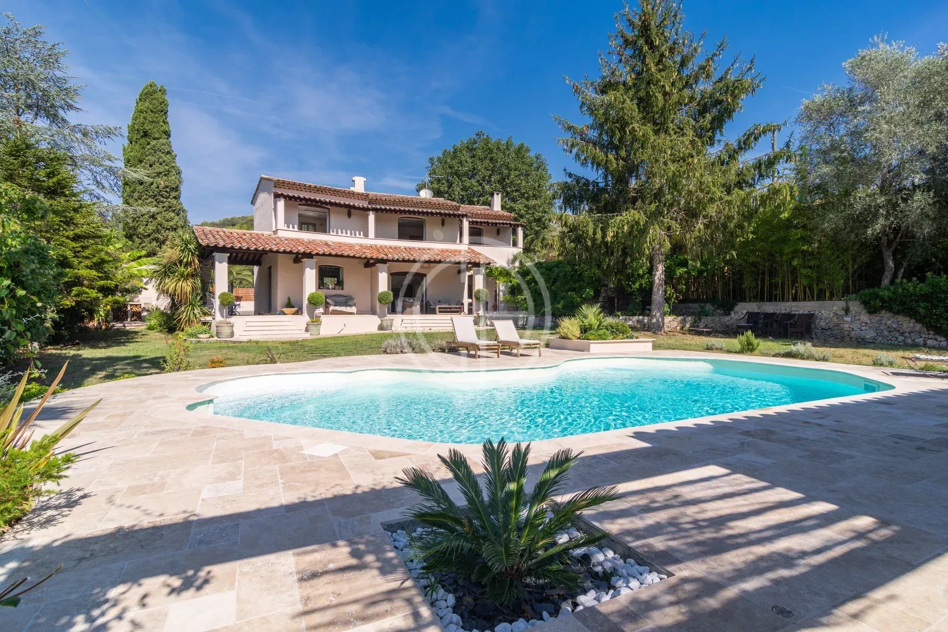 Maison à vendre, 240m², Mougins