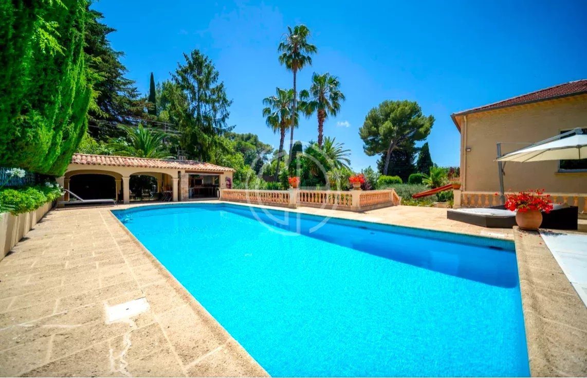 Maison à vendre, 284m², Le Cannet