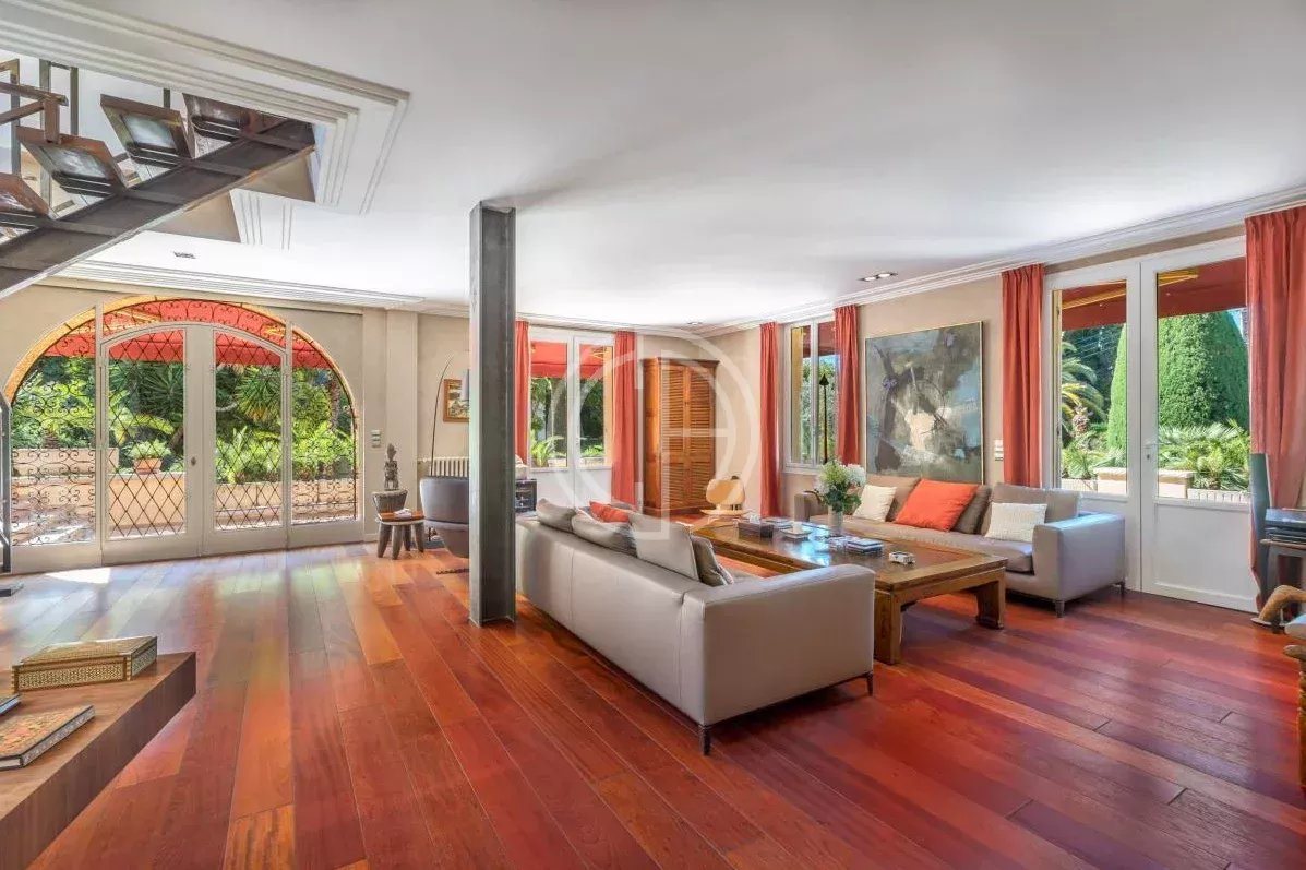 Maison à vendre, 284m², Le Cannet