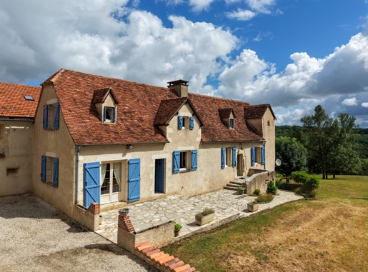 Maison 9 pièces 150 m² · à Labastide-Murat · 150 m² · 294 000 €