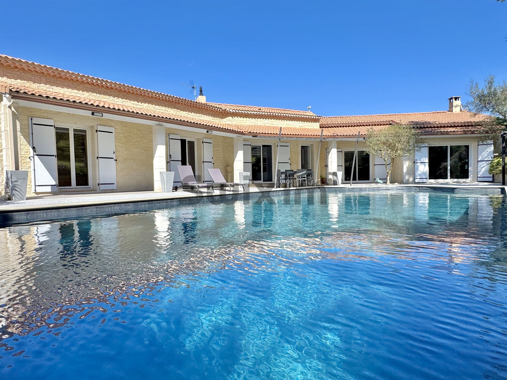 Maison à vendre, 172m², Saint-Privat-des-Vieux