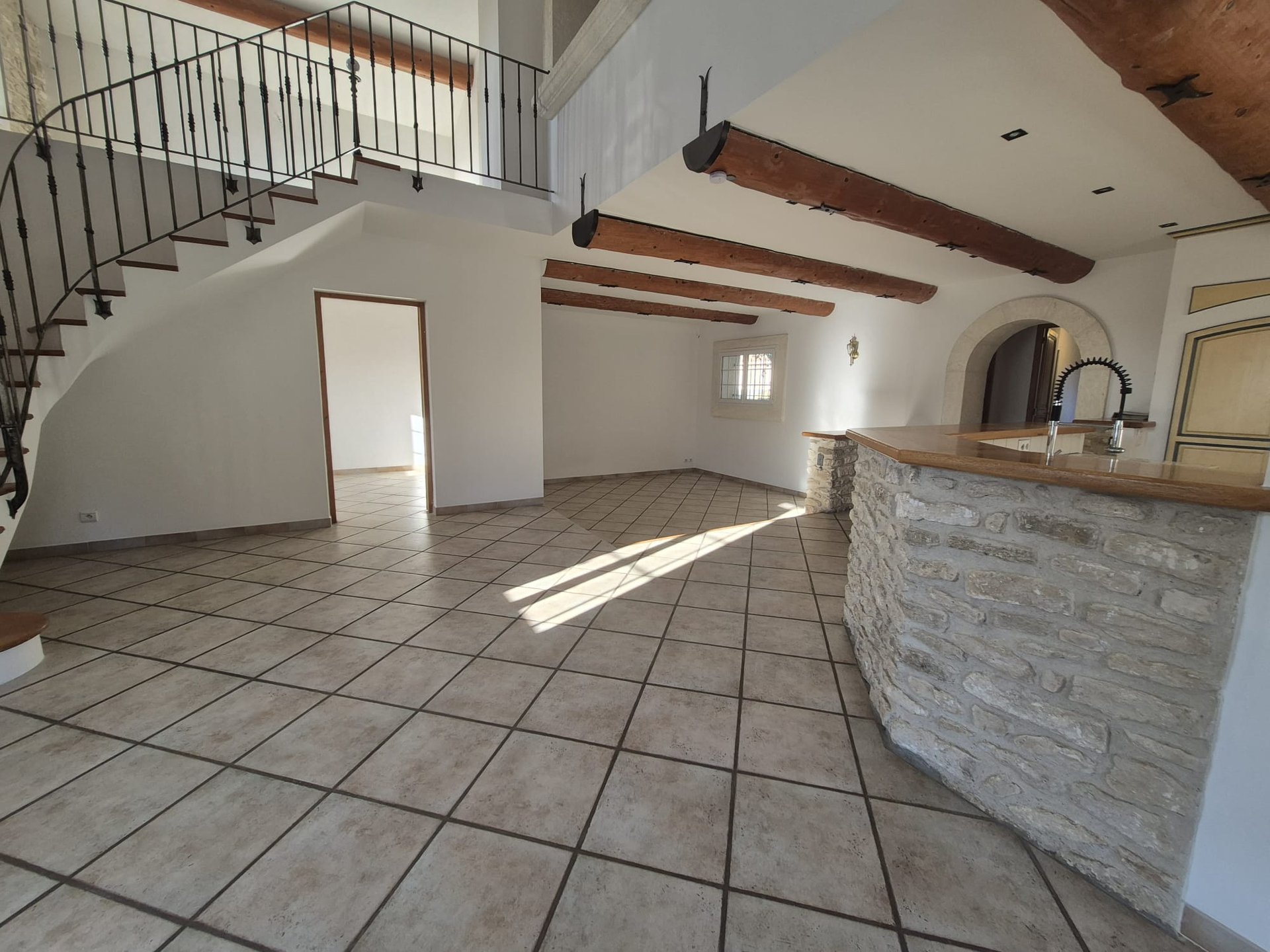 Maison à vendre, 173m², Eyragues