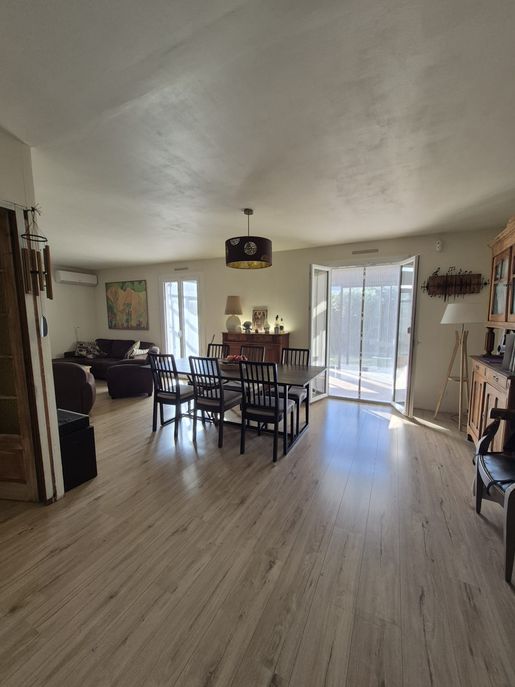 Maison 4 pièces 94 m² · à Graveson · 94 m² · 367 000 €