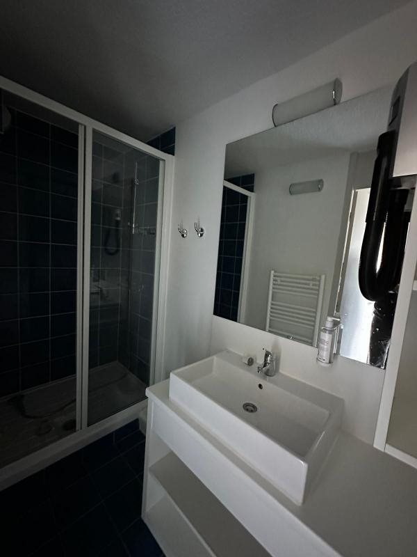 Appartement à vendre, 27m², Berrias-et-Casteljau