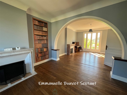 Maison 9 pièces 209 m² · à Bergerac · 209 m² · 299 000 €