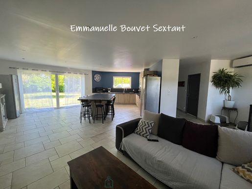 Maison 5 pièces 136 m² · à Mouleydier · 136 m² · 298 000 €