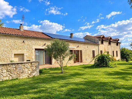 Maison 7 pièces 181 m² · à Monbazillac · 181 m² · 390 000 €