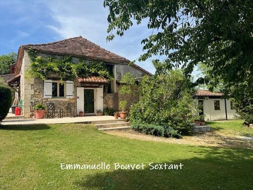 Maison 5 pièces 127 m² · à Villamblard · 127 m² · 265 000 €