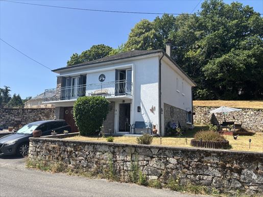 Maison 6 pièces 103 m² · à Treignac · 103 m² · 160 500 €