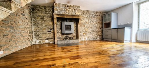 Maison 3 pièces 75 m² · à Montpeyroux · 75 m² · 207 000 €