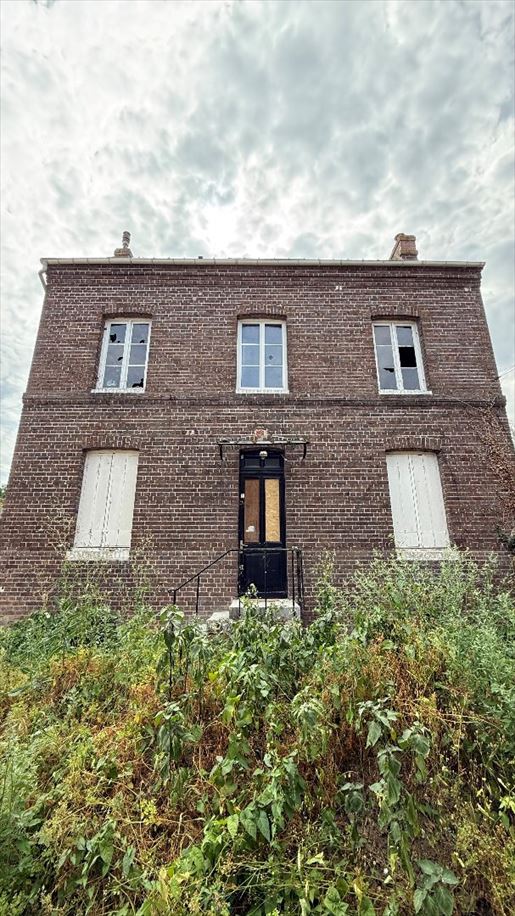 Maison 5 pièces 110 m² · à Grand-Couronne · 110 m² · 109 000 €