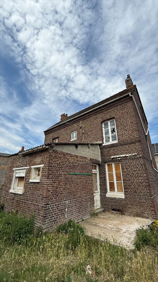 5 pièces 110 m² · à Grand-Couronne · 110 m² · 109 000 €