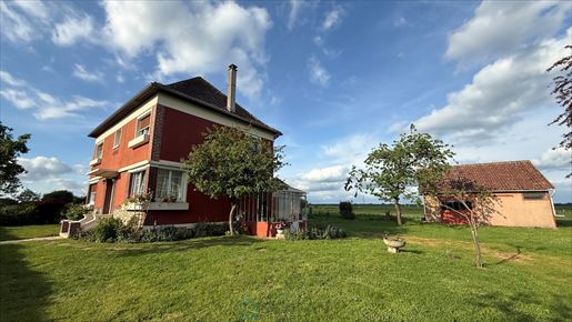 Maison 6 pièces 126 m² · à Bourgtheroulde-Infreville · 126 m² · 199 000 €