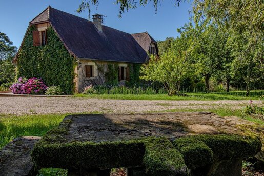 Maison 7 pièces 190 m² · à Clermont-d'Excideuil · 190 m² · 350 000 €