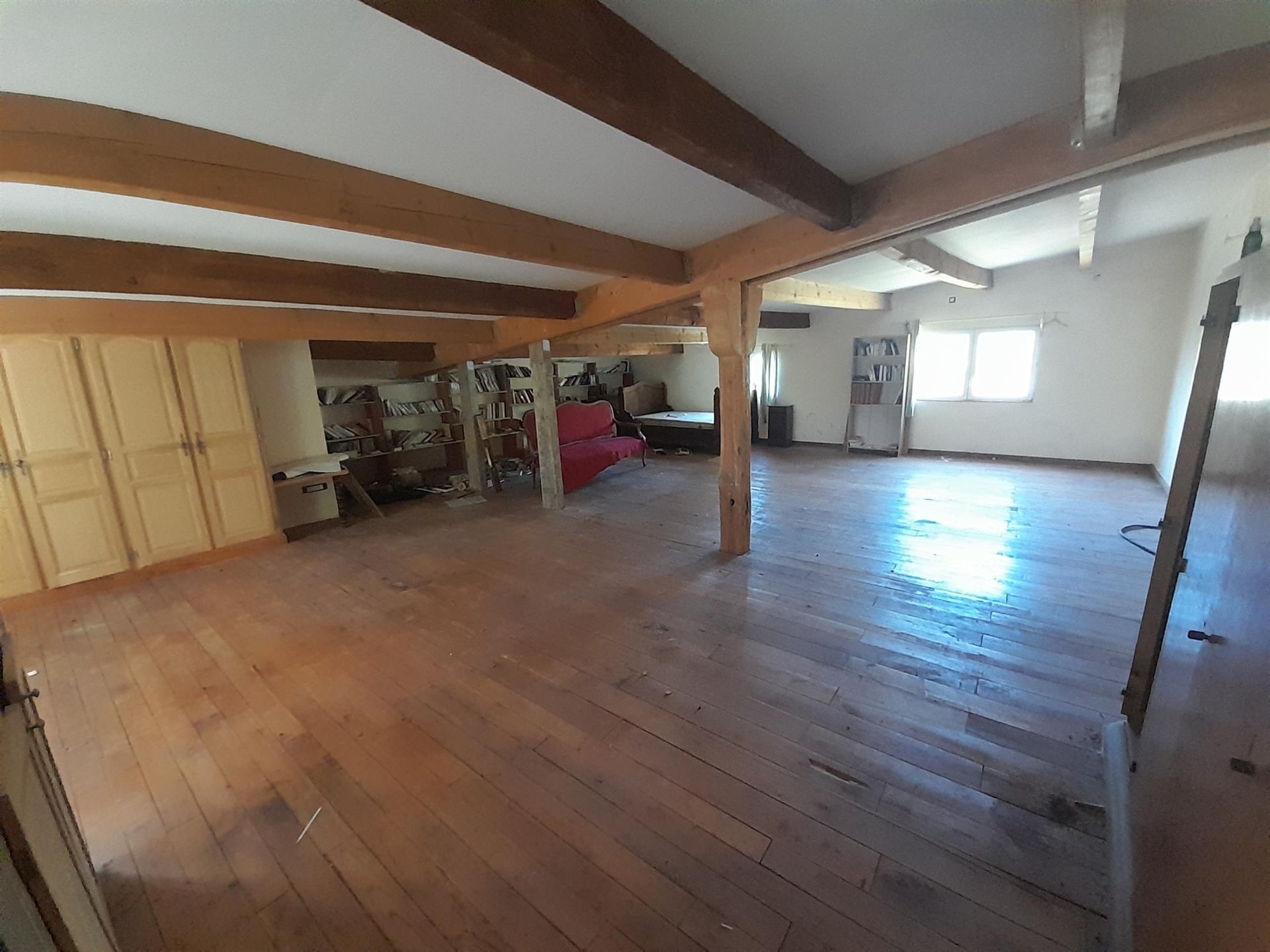 Maison à vendre, 204m², Caumont-sur-Durance
