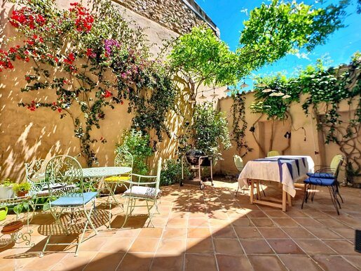 Maison 9 pièces 184 m² · à Saint-Chinian · 184 m² · 375 000 €
