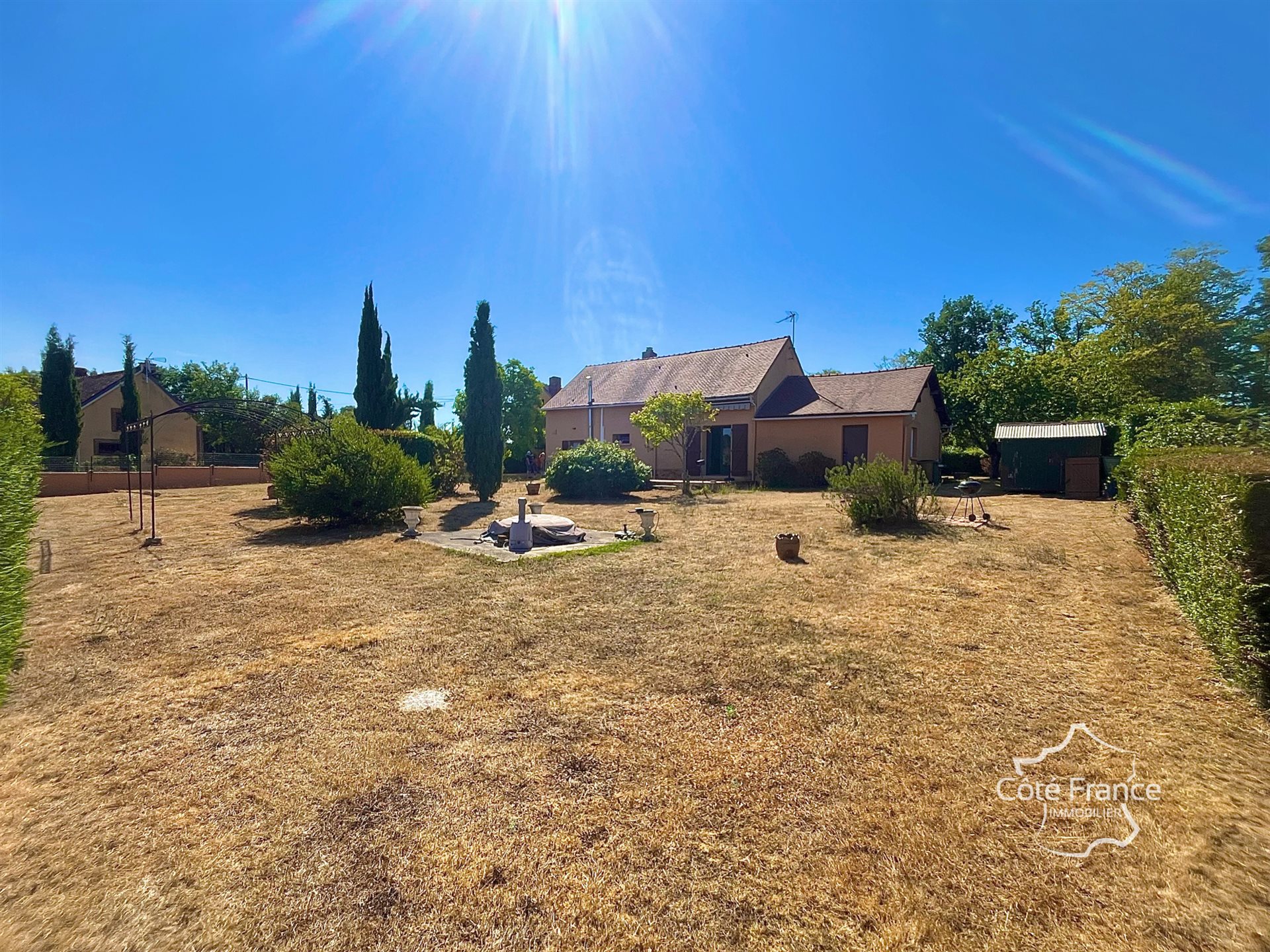 Maison à vendre, 108m², Treigny-Perreuse-Sainte-Colombe