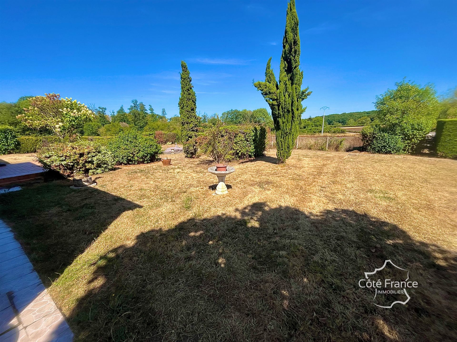Maison à vendre, 108m², Treigny-Perreuse-Sainte-Colombe