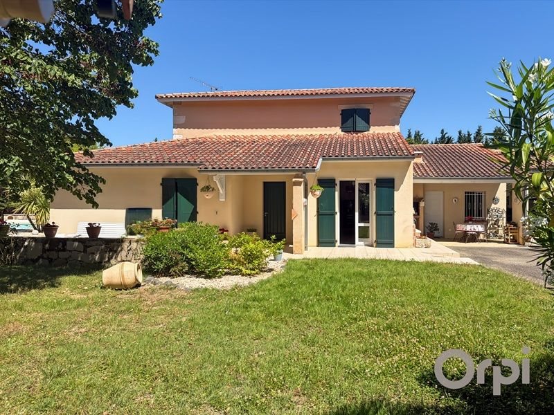 Maison à vendre, 175m², Condom