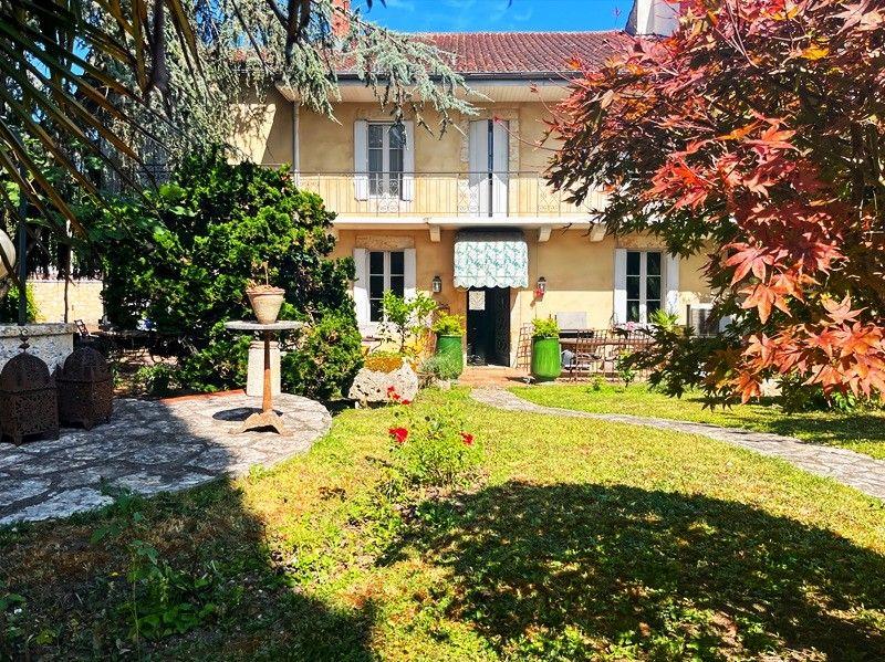 Maison à vendre, 339m², Condom