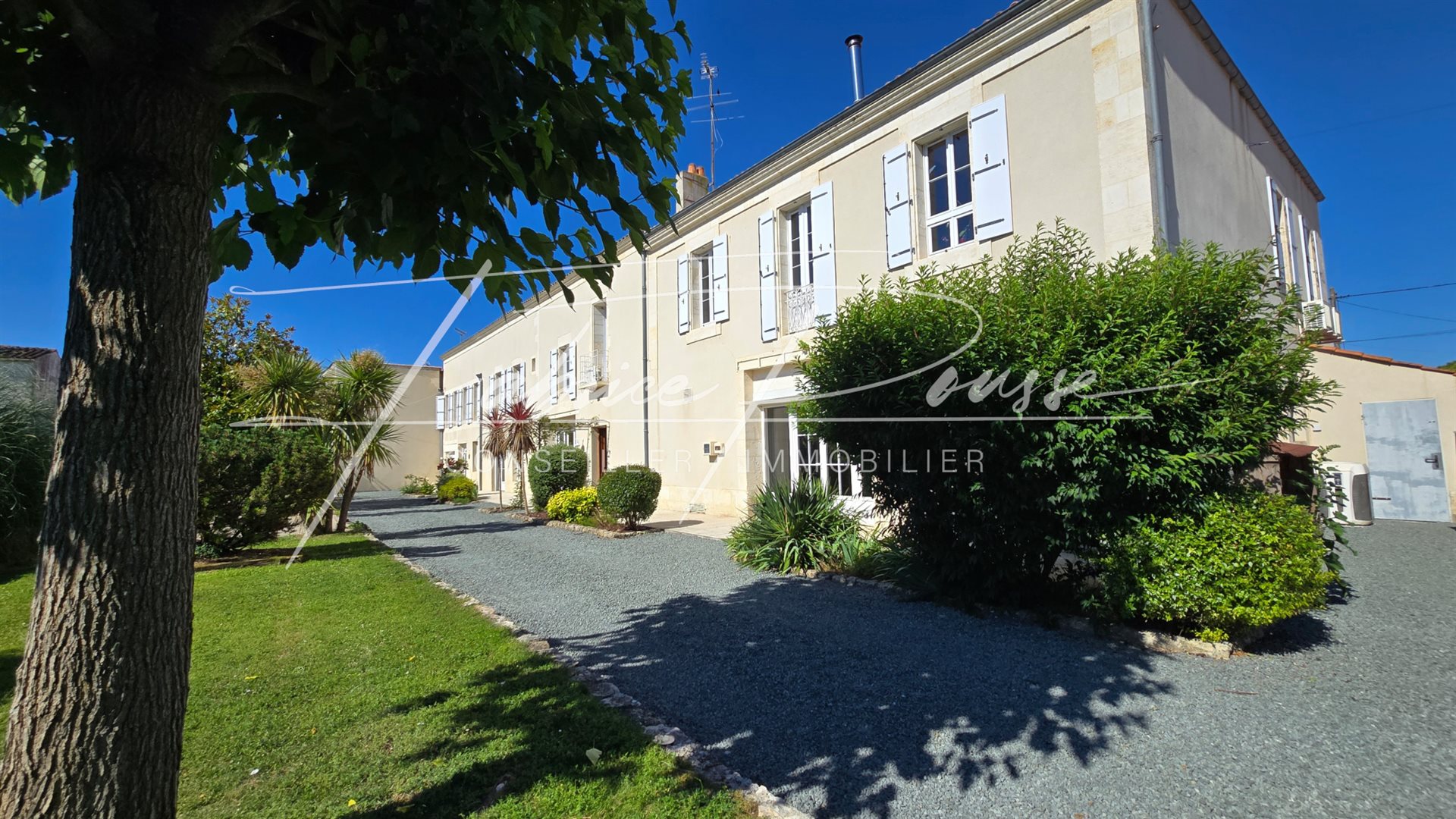 Maison à vendre, 650m², Rochefort