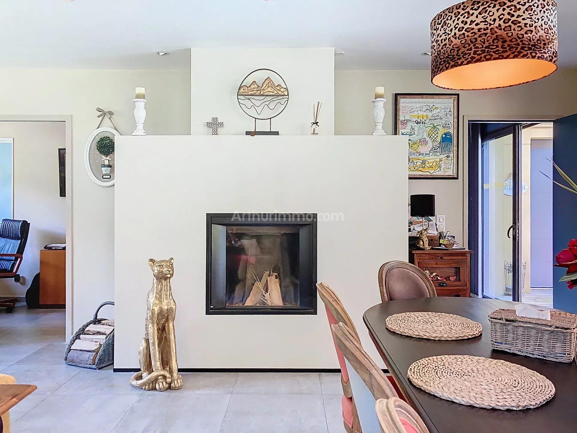 Maison à vendre, 215m², Calvi