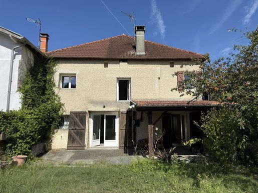 Maison 6 pièces 194 m² · à Lahontan · 194 m² · 250 000 €