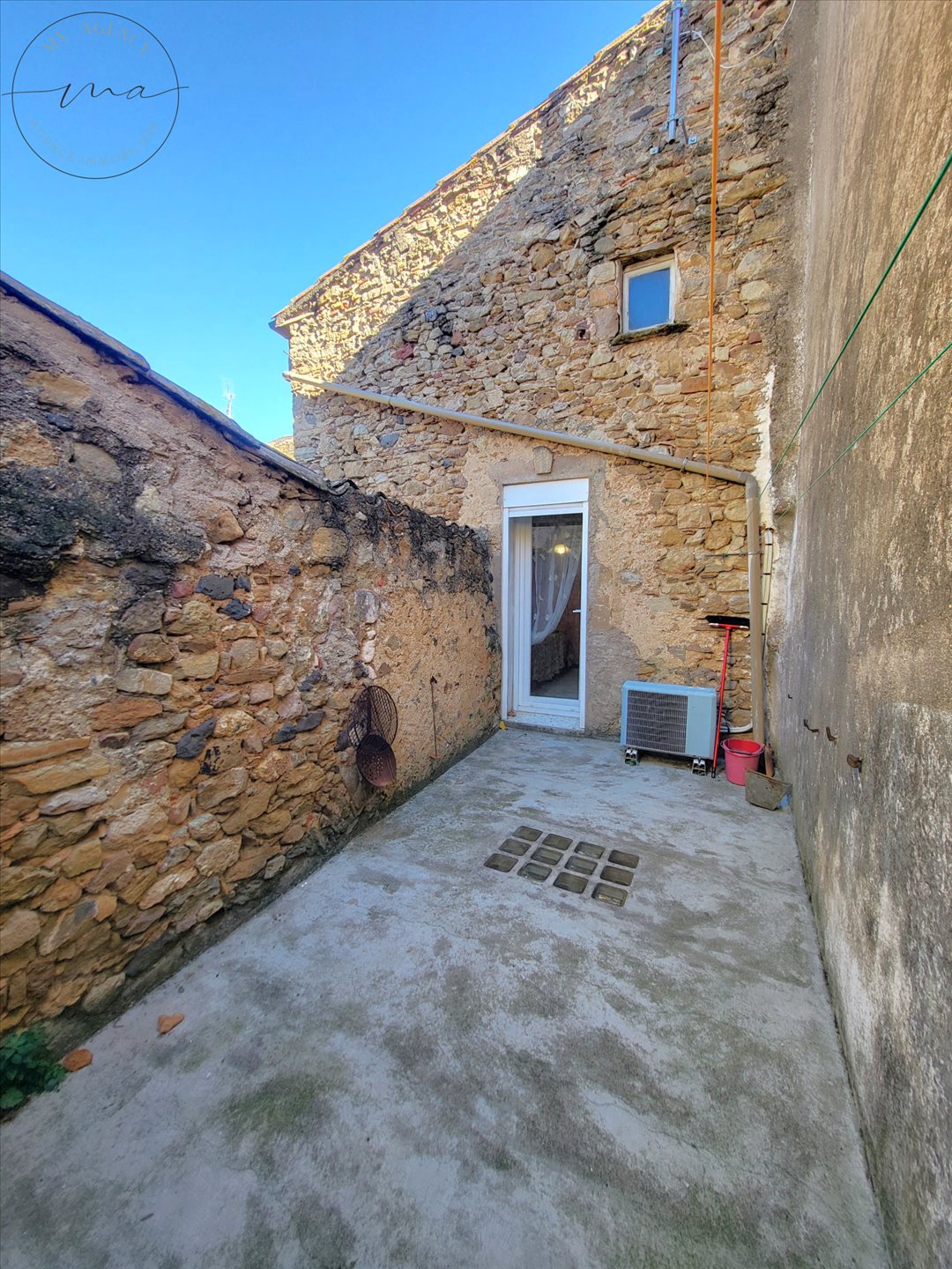 Maison à vendre, 107m², Neffiès