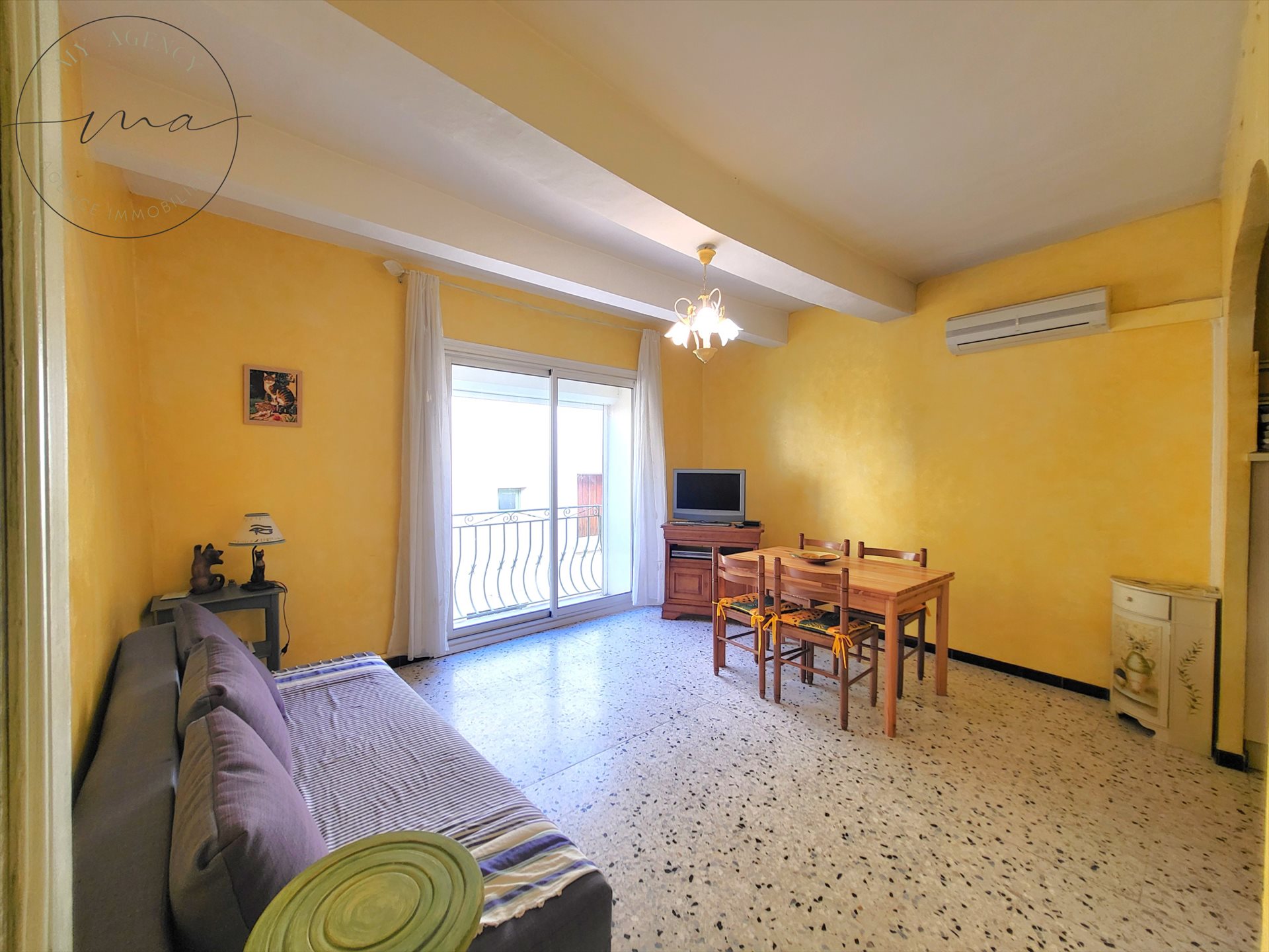 Maison à vendre, 107m², Neffiès