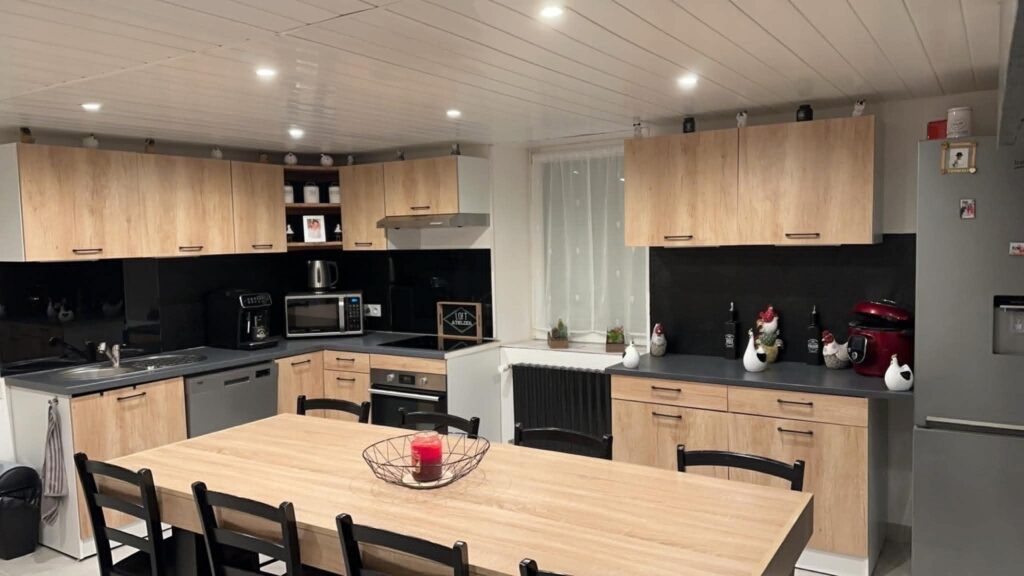 Maison à vendre, 145m², Froideconche