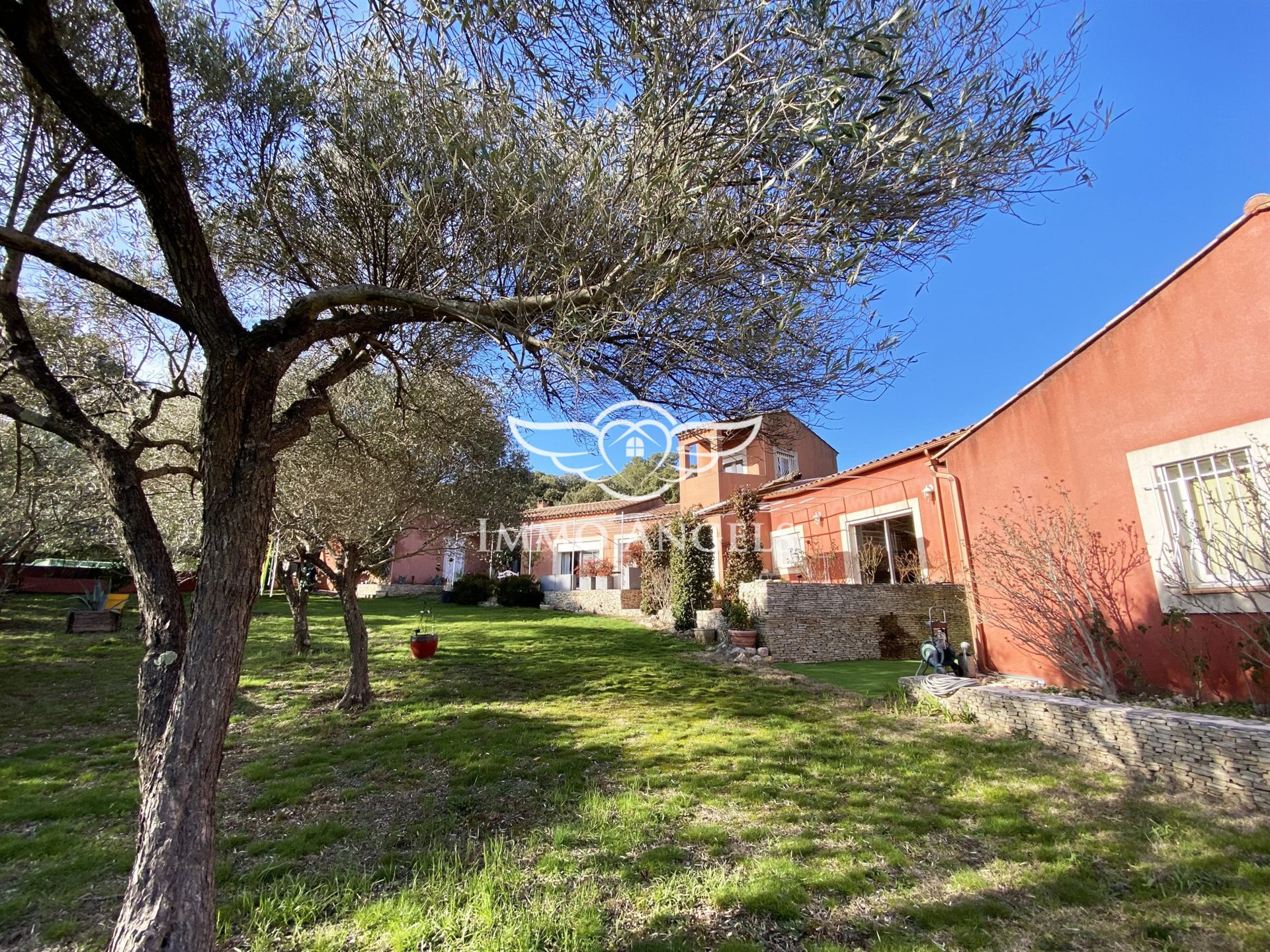 Maison à vendre, 340m², Saint-Paul-et-Valmalle
