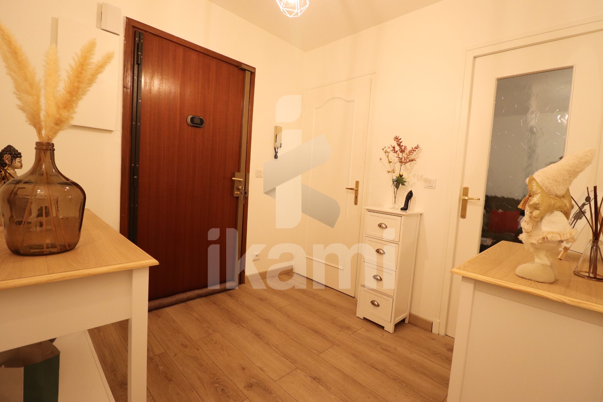 Appartement à vendre, 55m², Roussillon