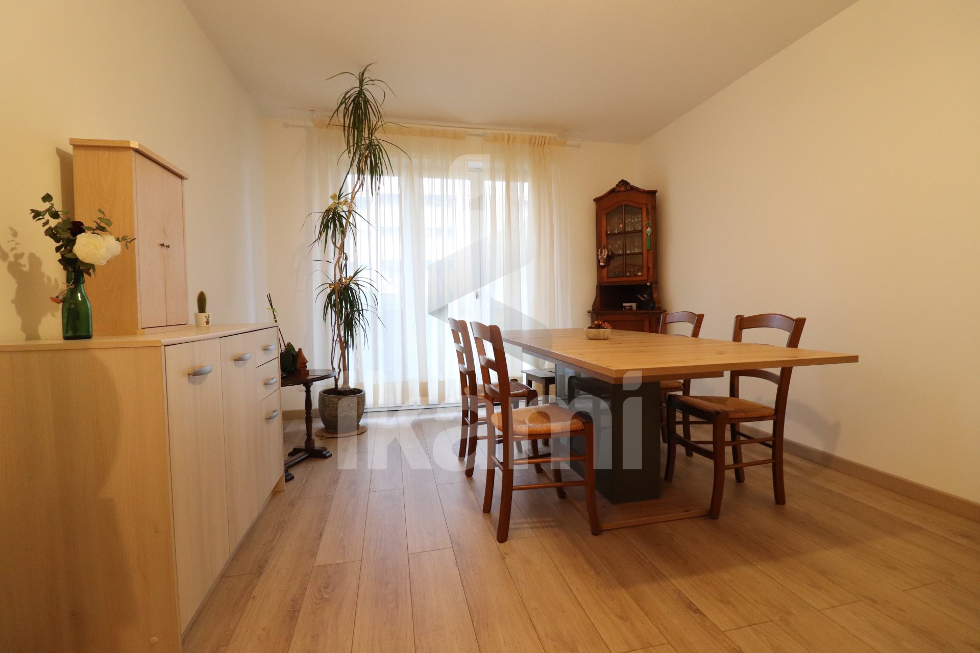 Appartement à vendre, 55m², Roussillon