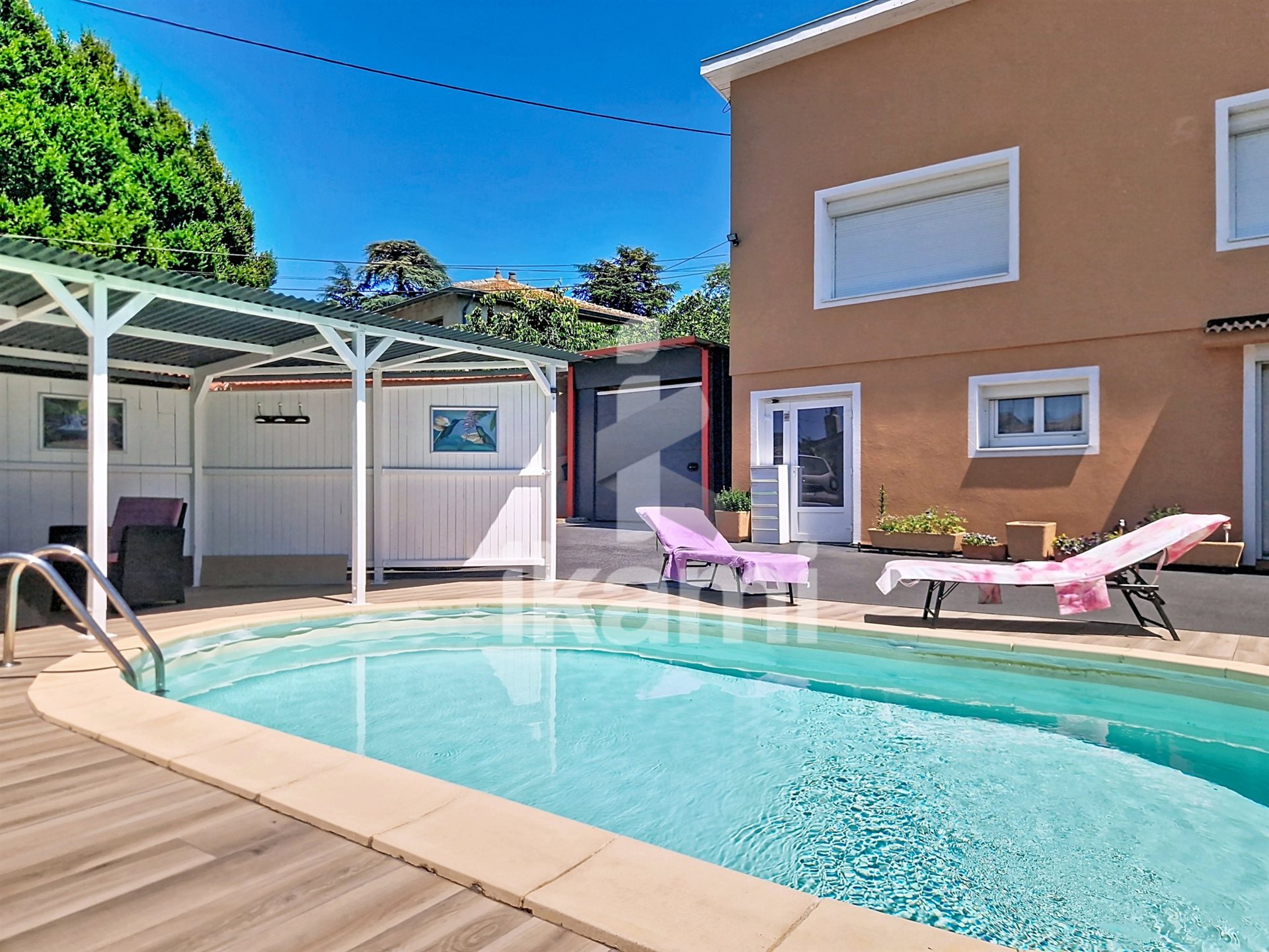 Maison à vendre, 140m², Roussillon