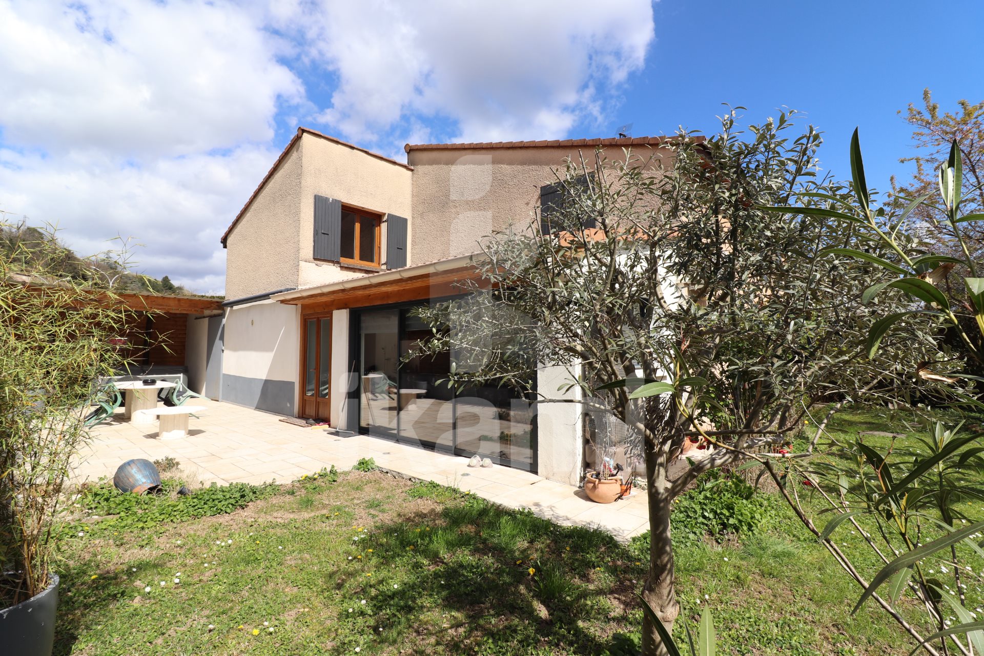 Maison à vendre, 130m², Saint-Jean-de-Muzols
