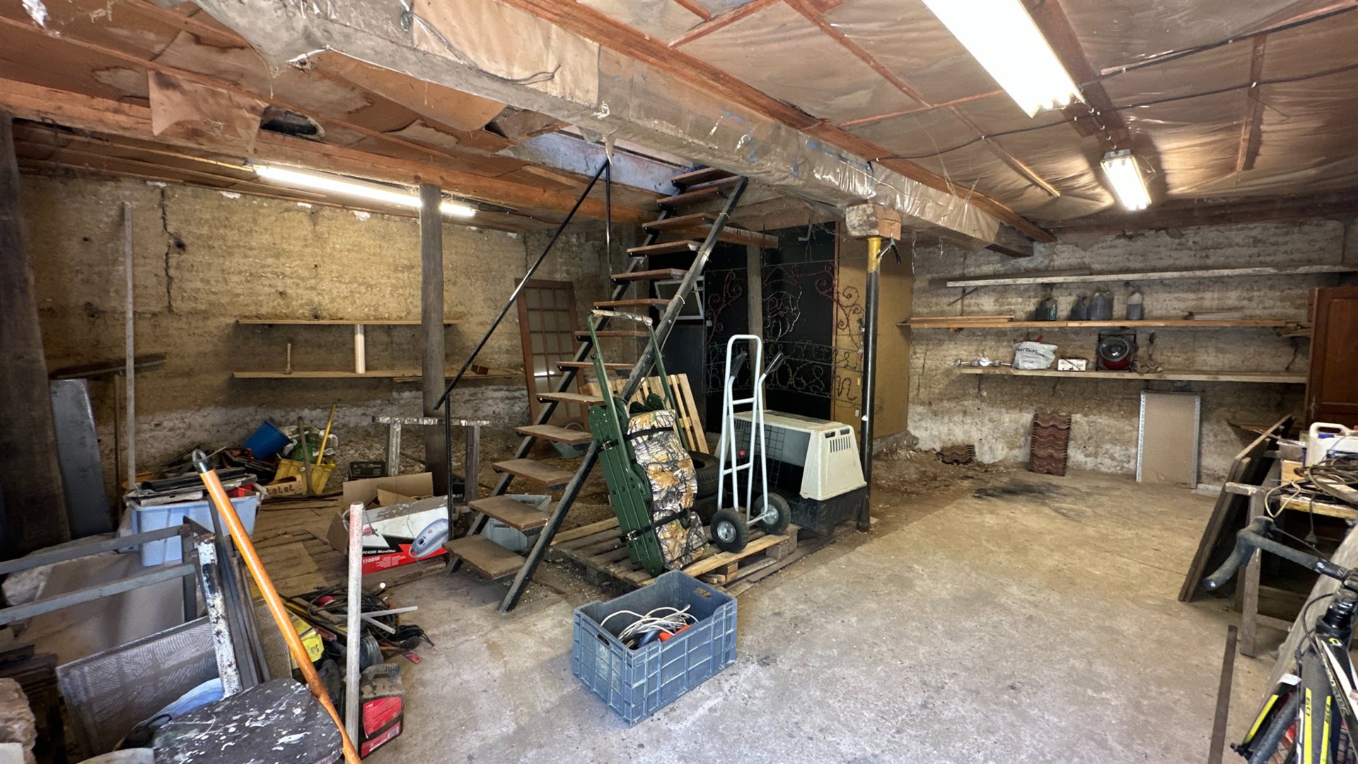 Maison à vendre, 147m², Hostun