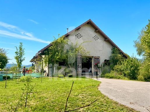 3 pièces 140 m² · à Groisy · 140 m² · 398 000 €