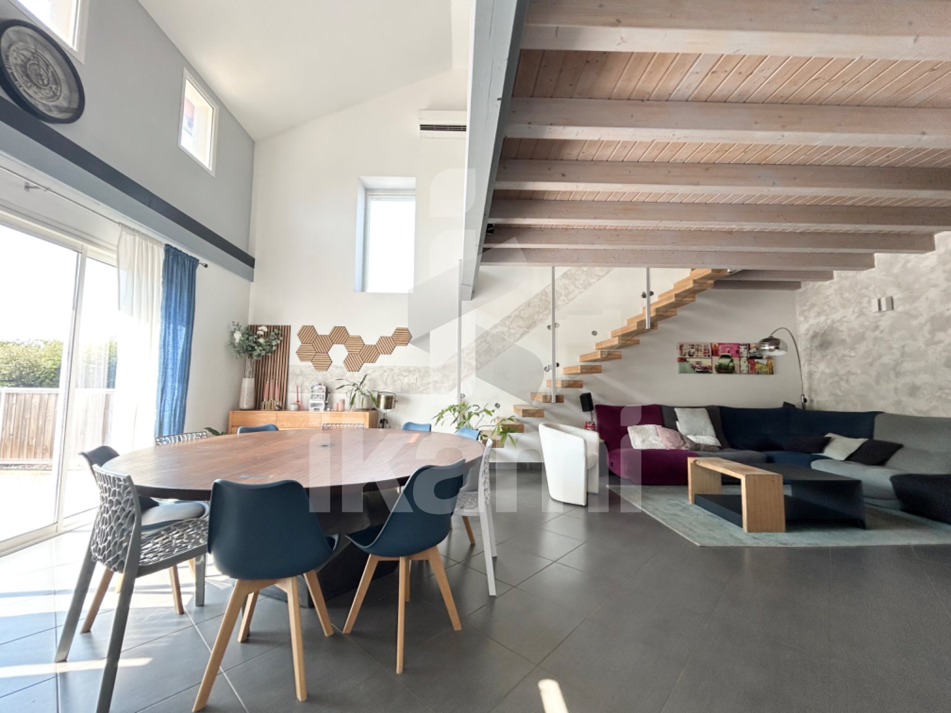 Maison à vendre, 176m², Peyrins