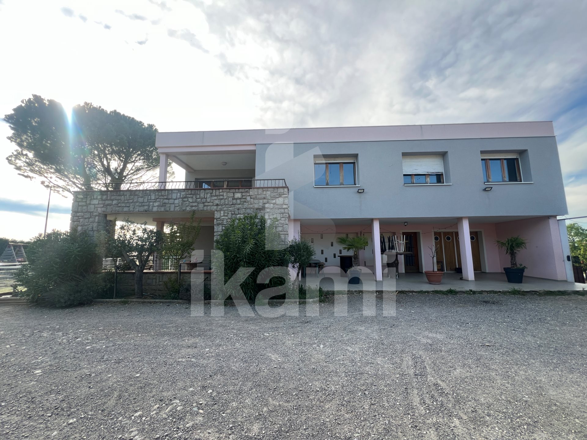 Maison à vendre, 195m², Barbières
