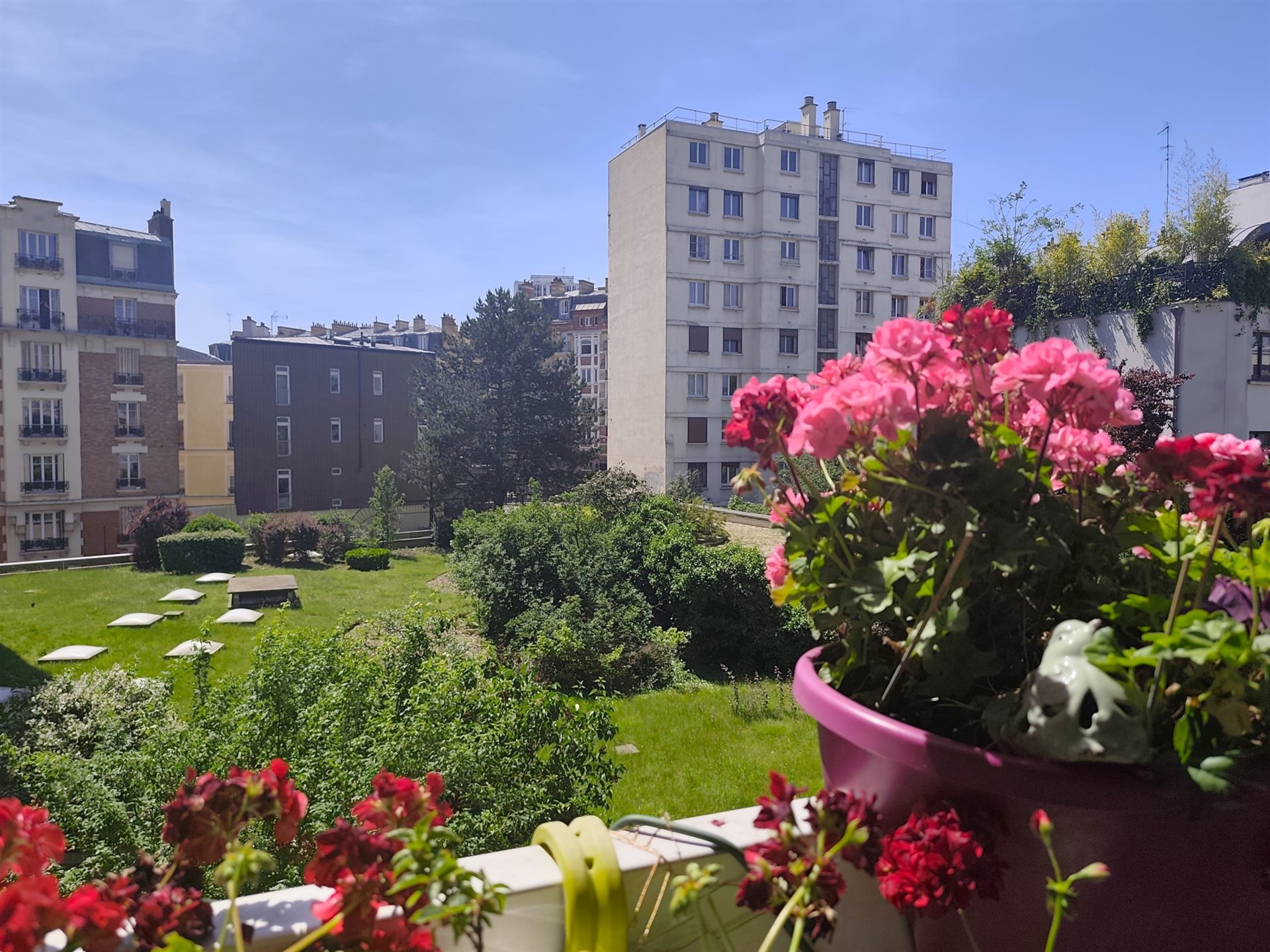 Appartement – Paris 19 - Vue 2