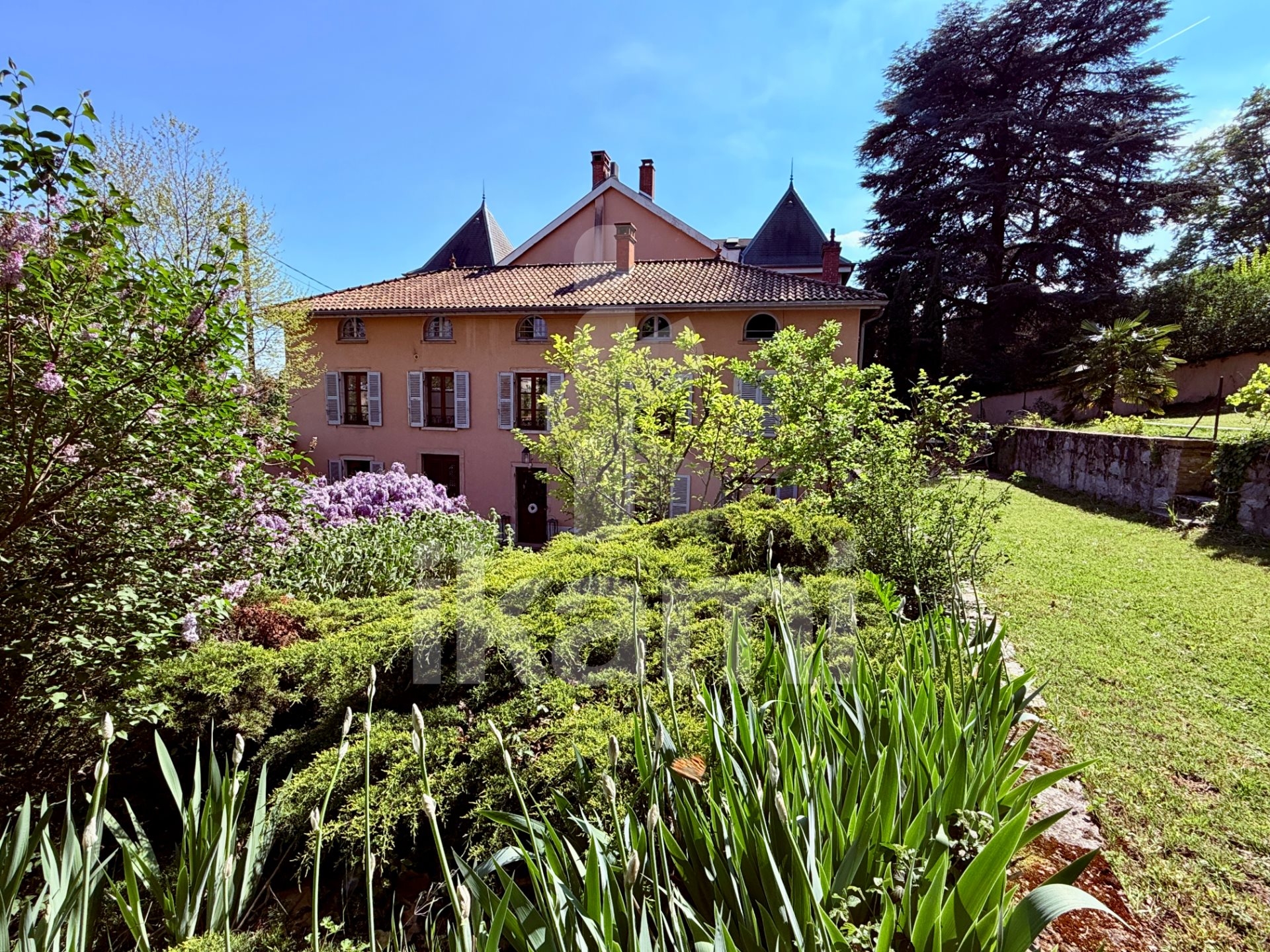 Maison à vendre, 314m², Saint-Genis-Laval