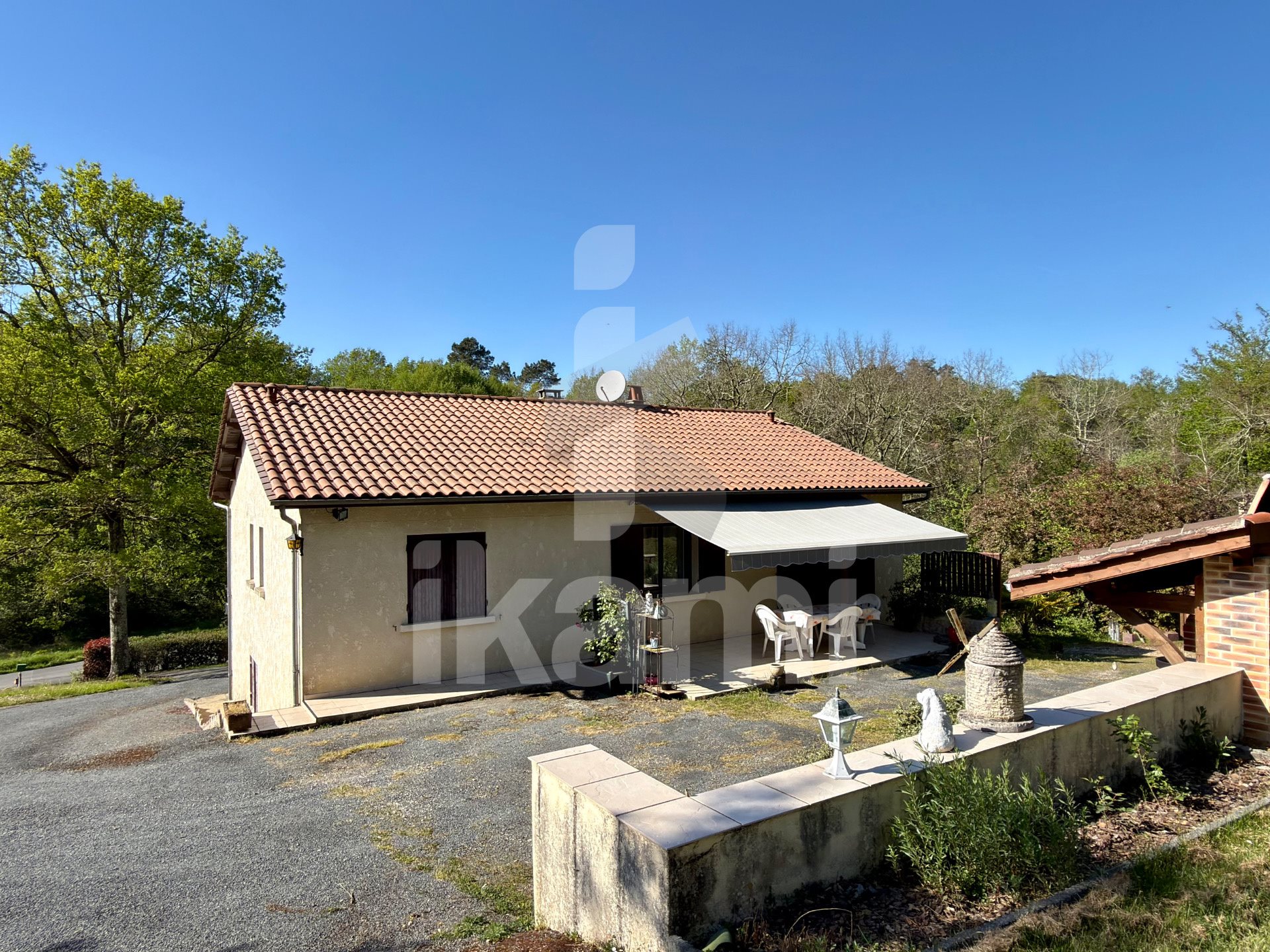 Maison à vendre, 136m², Lembras
