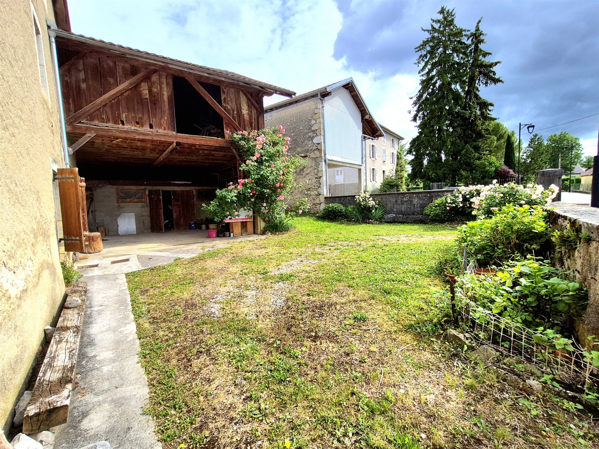 Maison à vendre, 102m², Gex