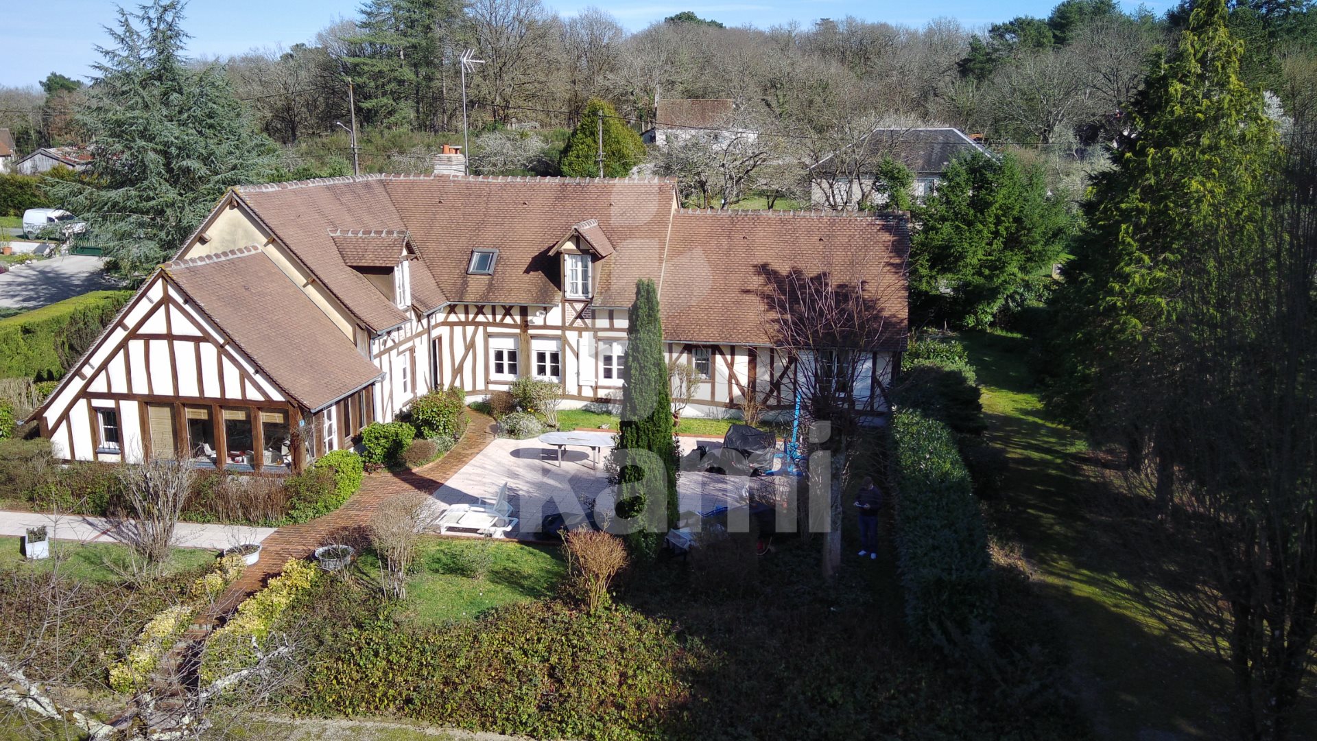 Maison à vendre, 251m², Chaumont-sur-Tharonne