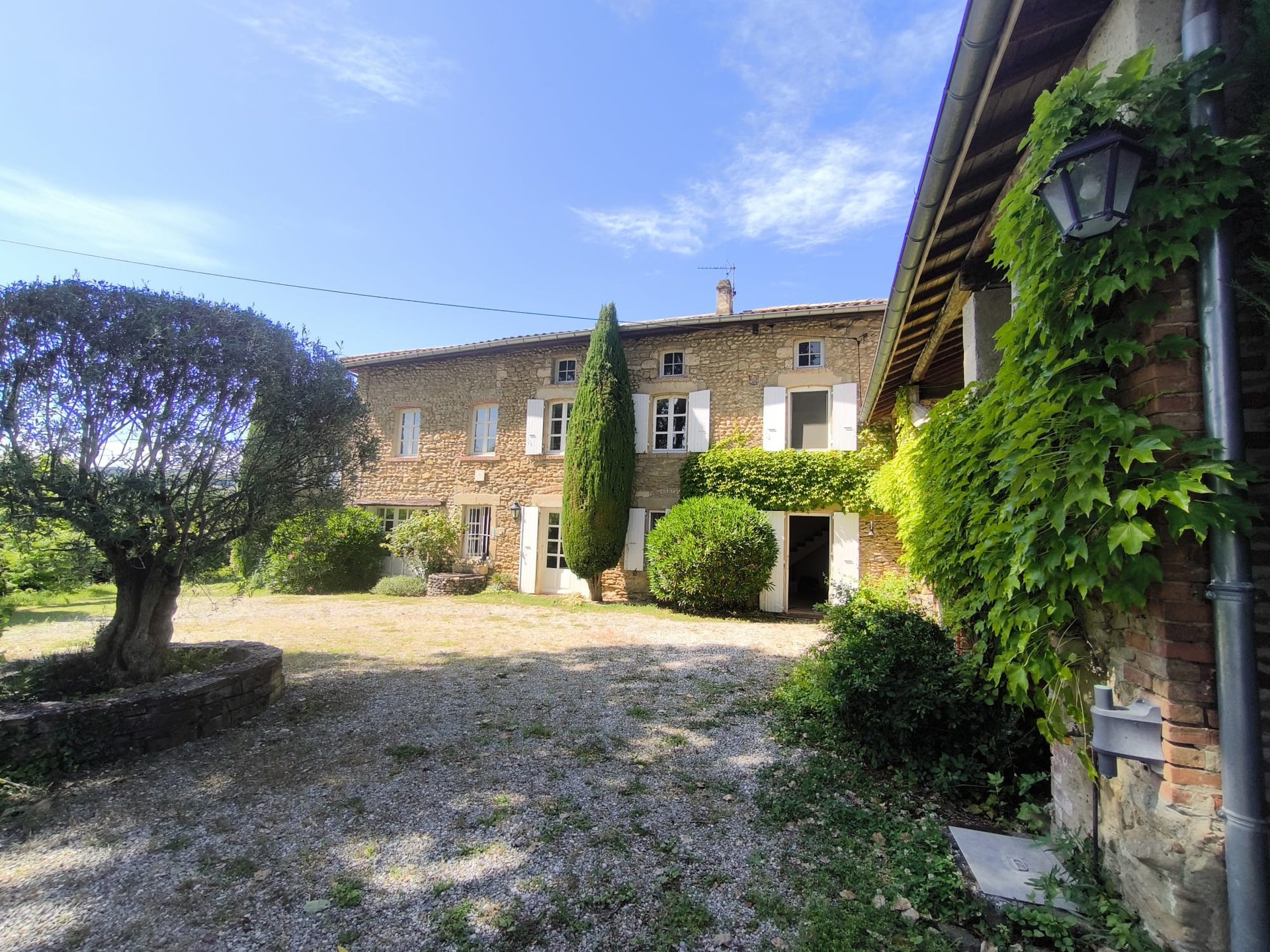 Maison à vendre, 220m², Parnans