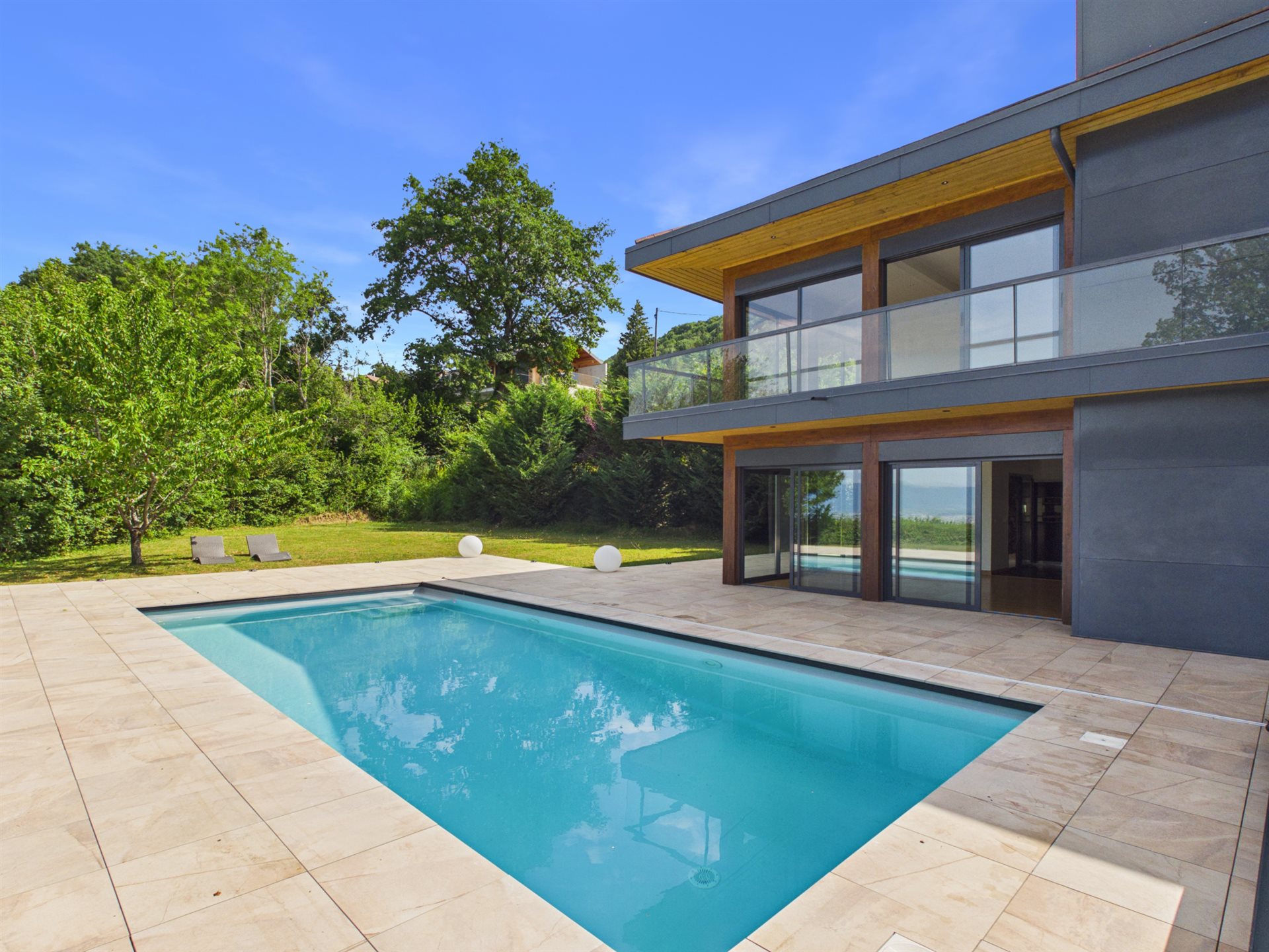 Maison à vendre, 339m², Lucinges