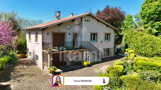 7 pièces 146 m² · à Feyzin · 146 m² · 385 000 €