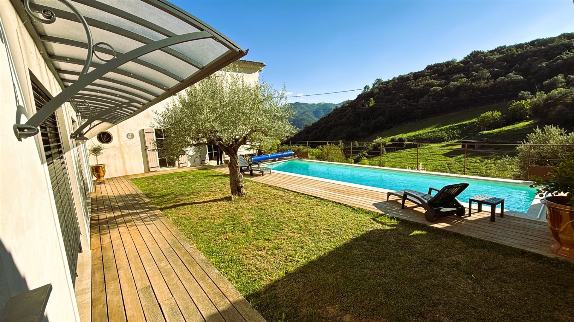 Maison à vendre, 200m², Saint-Fortunat-sur-Eyrieux