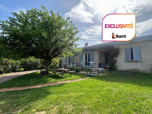 Maison 4 pièces 114 m² · à Saint-Georges-les-Bains · 114 m² · 349 000 €