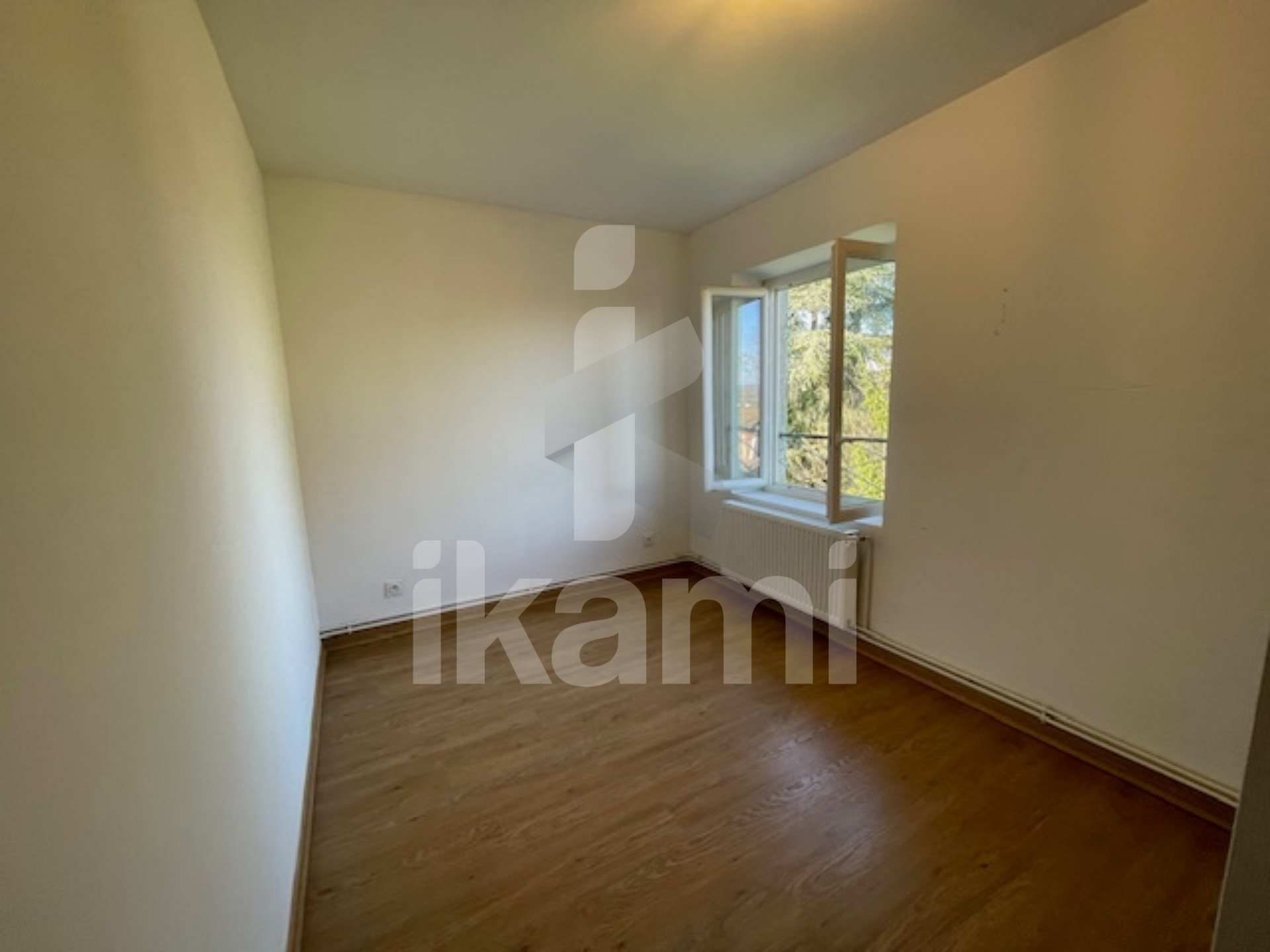 Appartement à vendre, 55m², Pont-Evêque